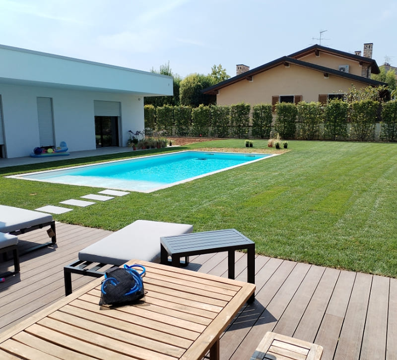 giardiniere-brescia-verona-bergamo-milano-fornitura-posa-prato-erba-5 giardiniere-brescia-verona-bergamo-milano-fornitura-posa-prato-erba-5